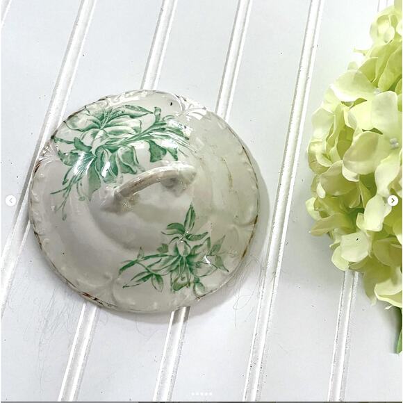Antique Ironstone Pottery Lid Green Transferware Daffodil Design - Picture 3 of 5